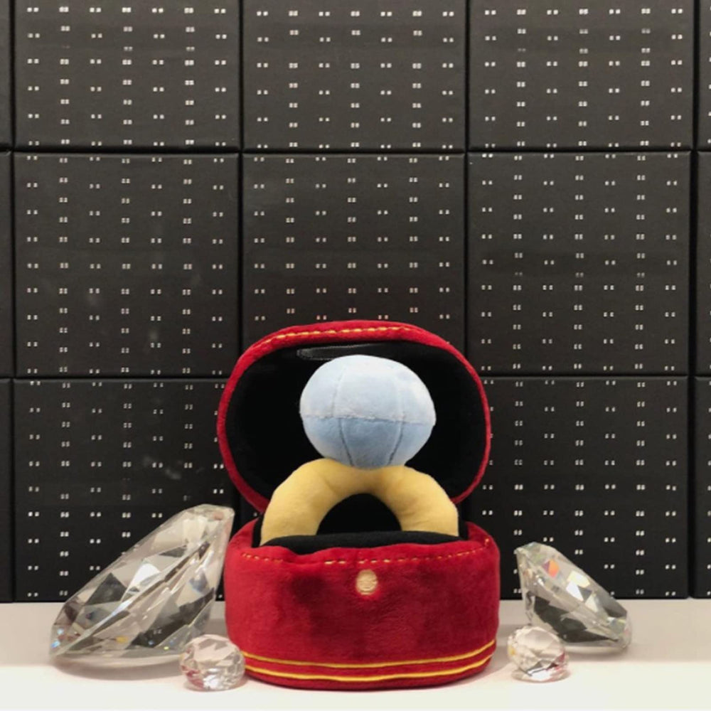 hokojix squeaker feature boosts interactive play and toy interest.