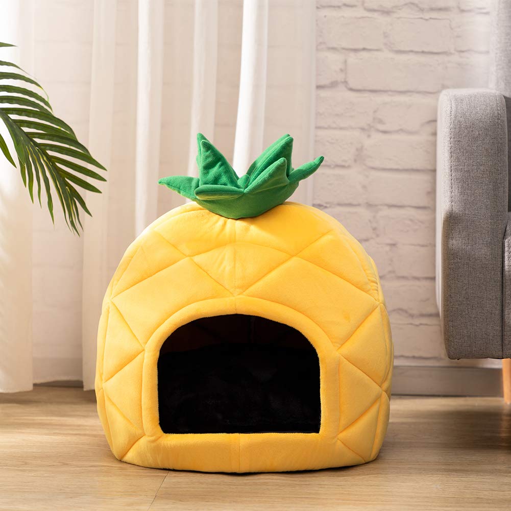 Hollypet Pineapple Bed in-room setup demonstrates versatile placement for relaxing spaces.