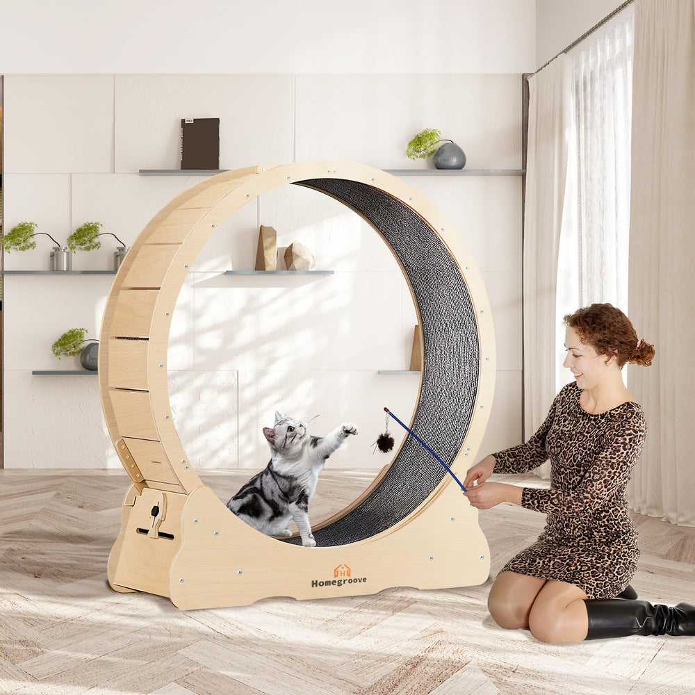 Homegroove cat wheel wide base provides stable, tipping-free exercise.