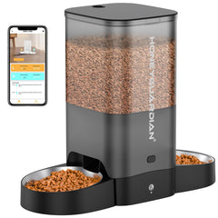 HoneyGuaridan 5L automatic feeder front view for two cats, reliable daily feeding.
