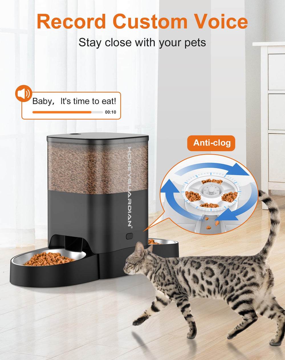 HoneyGuaridan desiccant bag keeps food dry and fresh inside the container.