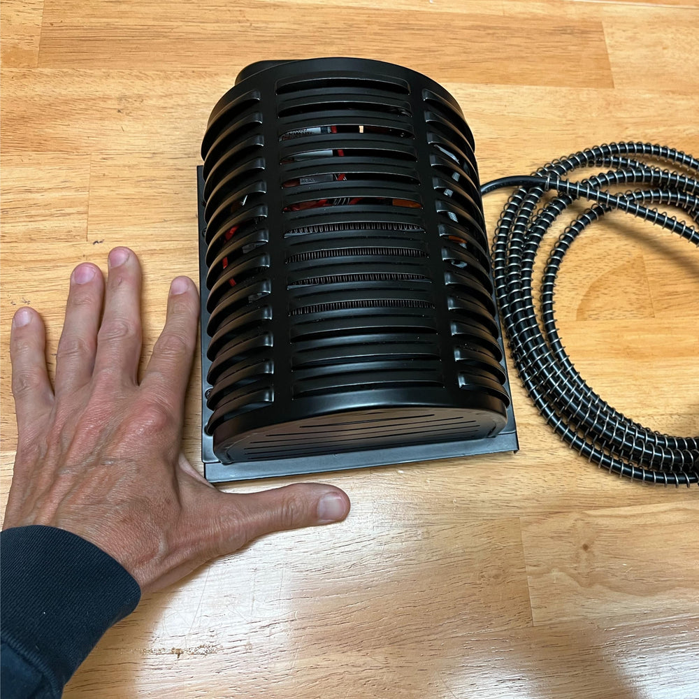 Hound Heater Deluxe compact design highlights space-saving warmth