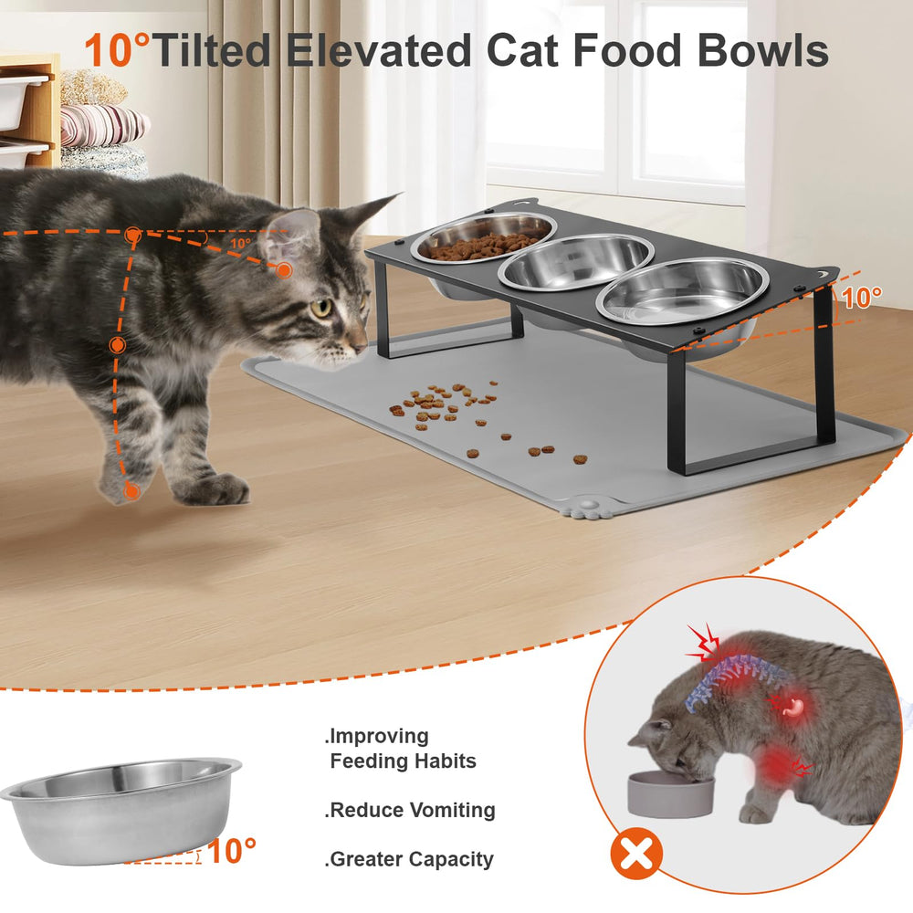 HOVNKUT silicone feeding mat catches spills for tidy feeding areas.