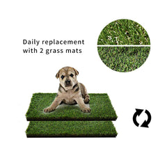 HQ4US 4LEGS hemmed-edge grass shows durable edging for pet comfort.
