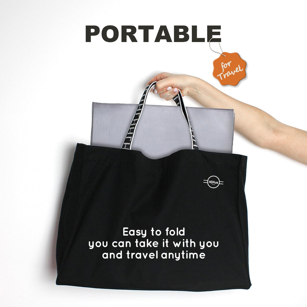 HQ4US 4LEGS portable dog potty pad ideal for travel or small apartments.