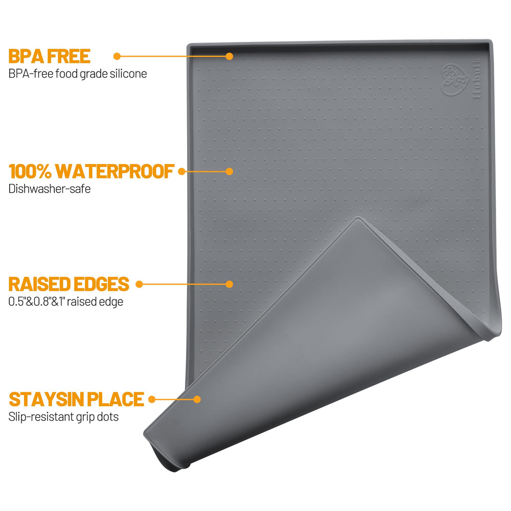 Hubulk Dog Feeding Mat raised edge helps contain spills around bowls