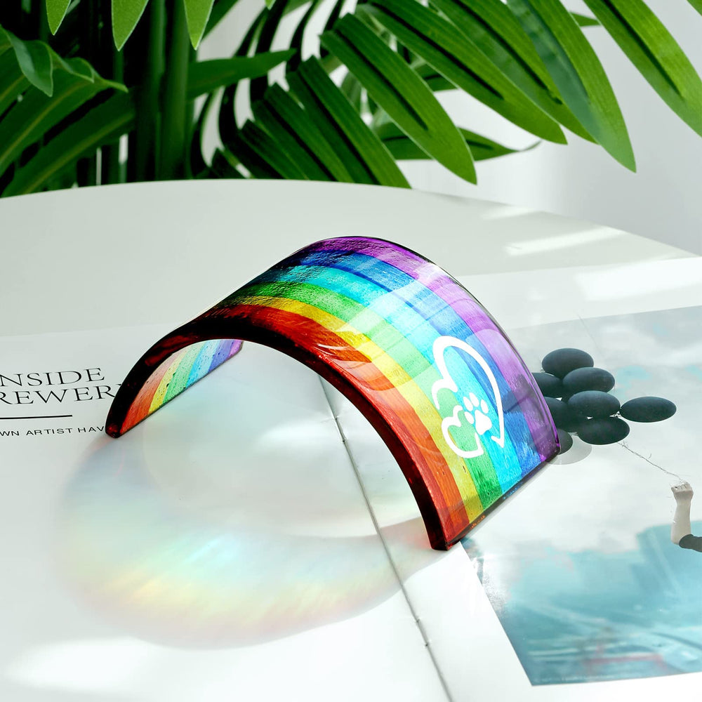 Huray Rayho Rainbow Bridge reflects sunlight for soothing remembrance