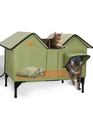 HXPLN heated cat house front view; cozy, weather-ready shelter for outdoor cats.