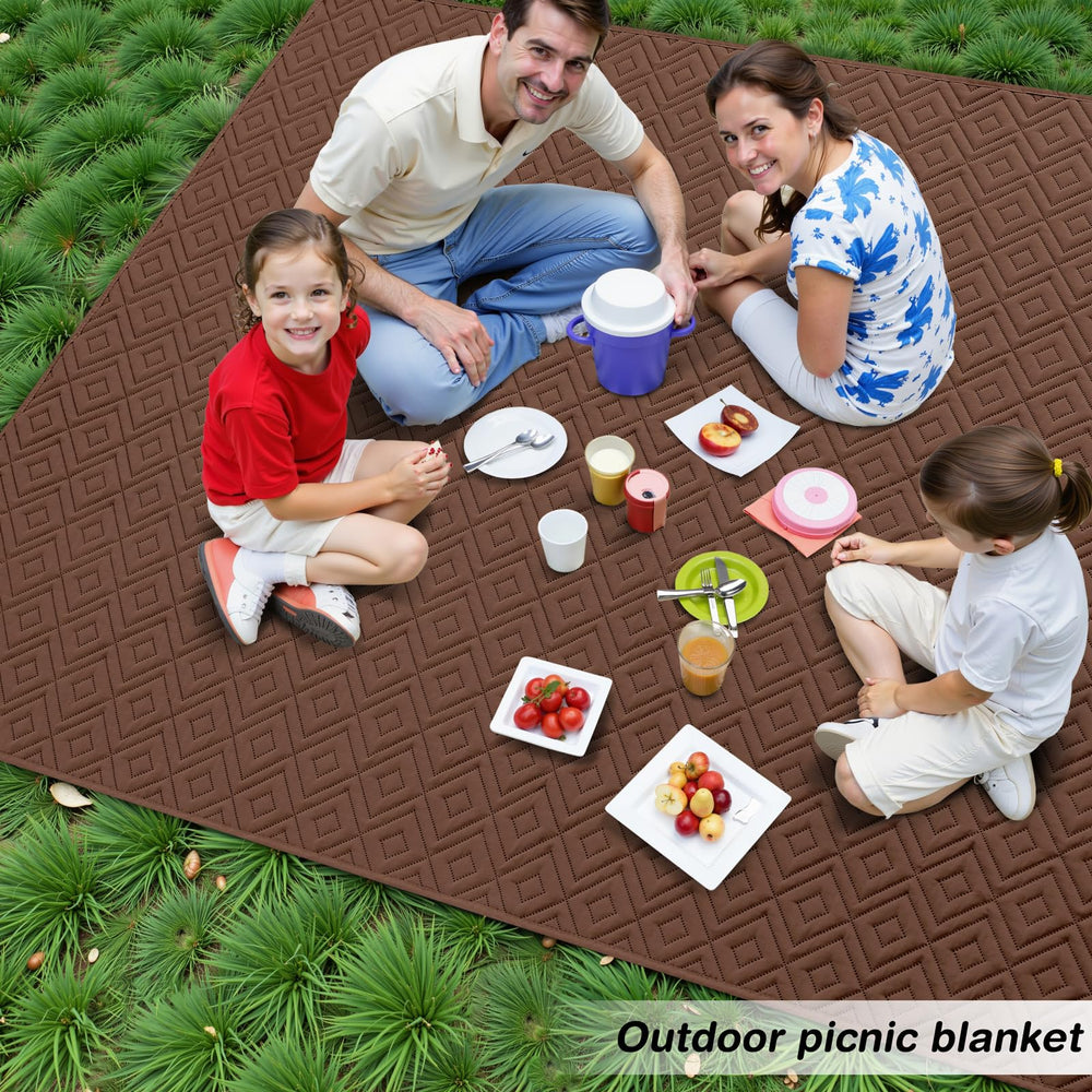 hyha double-color design dog blanket promotes easy matching with décor.