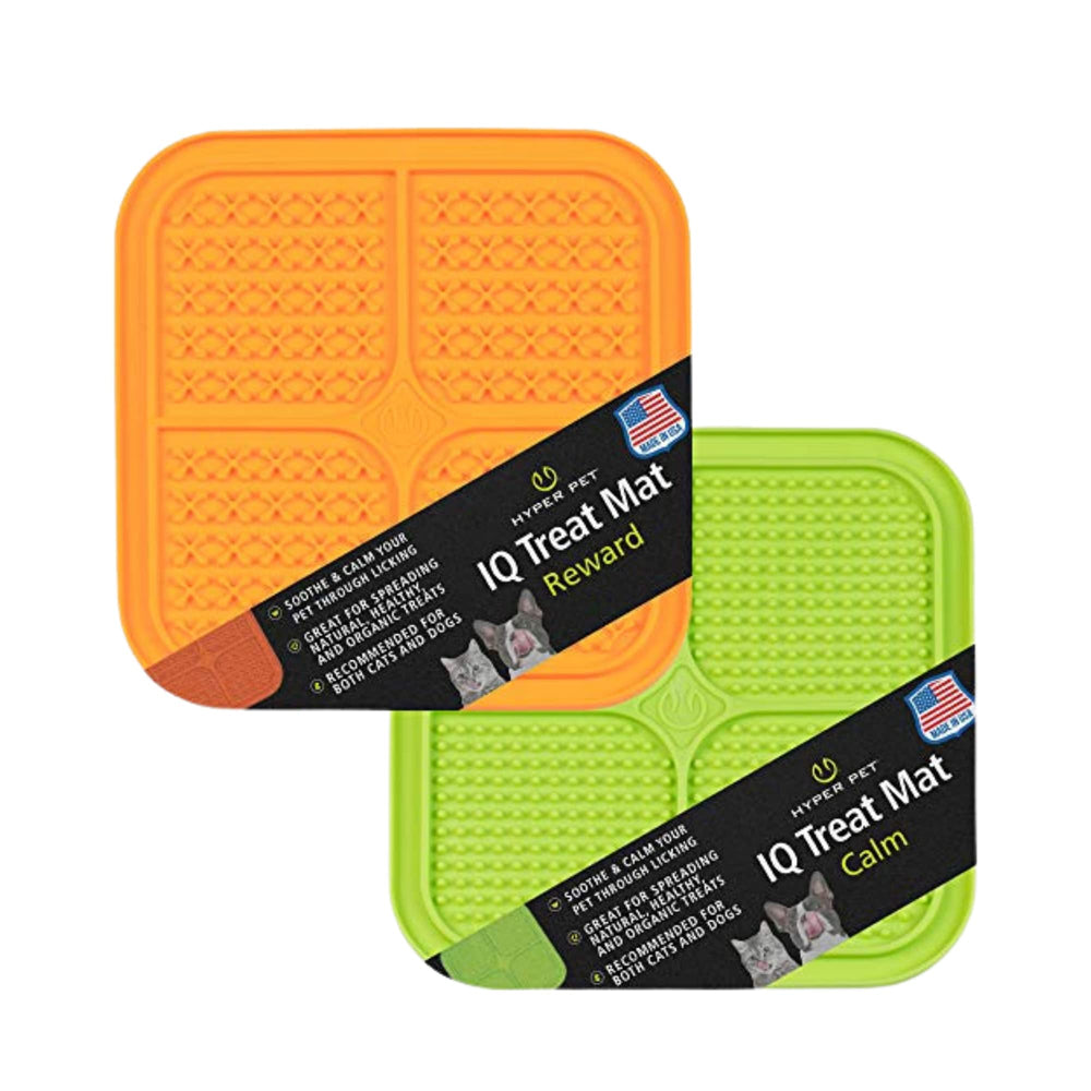 Hyper Pet IQ Treat Lick Mat dog-use calms dogs through repeated licking.
