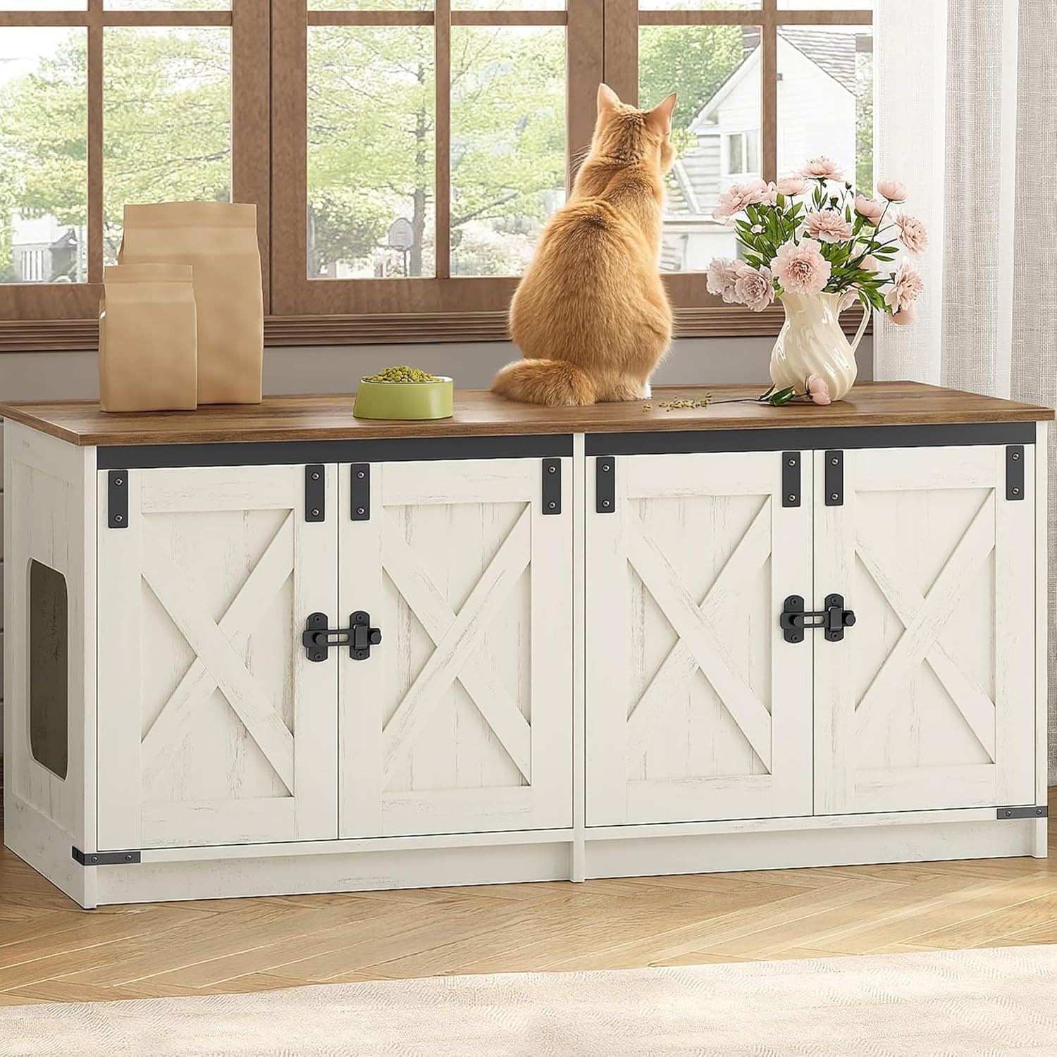 Hzuaneri double-room front view for two-cat privacy