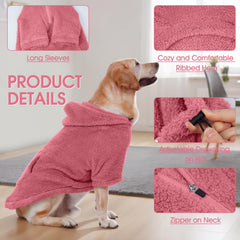 IDOMIK dog sweater pocket detail reveals back pocket for treats or bags