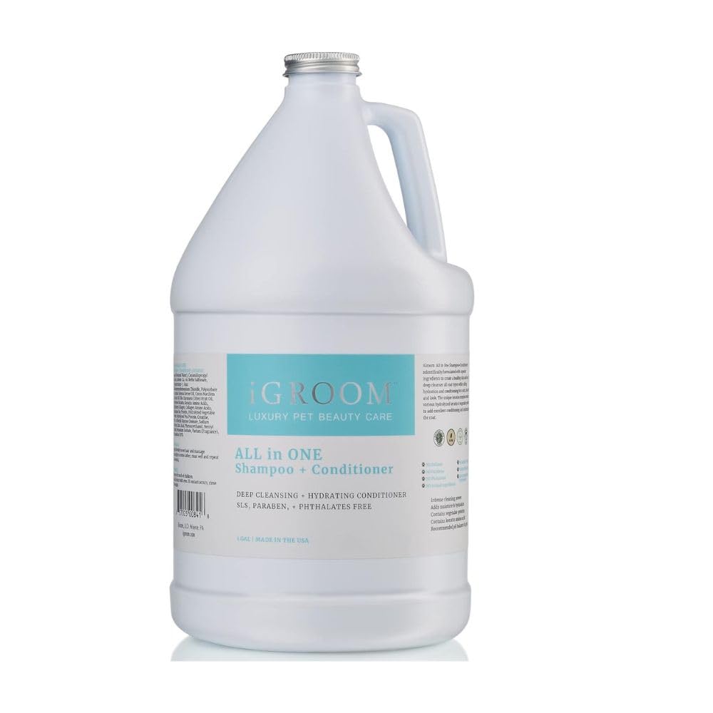 iGroom all-in-one dog shampoo bottle for easy baths with deep cleaning and conditioning
