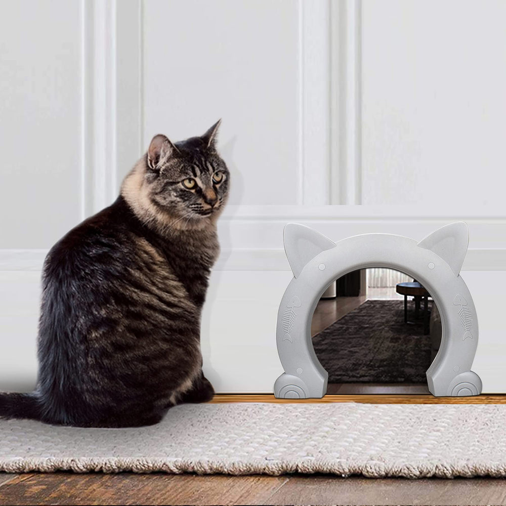 IKUSO cat door close-up of ABS material with smooth edge for pet safety