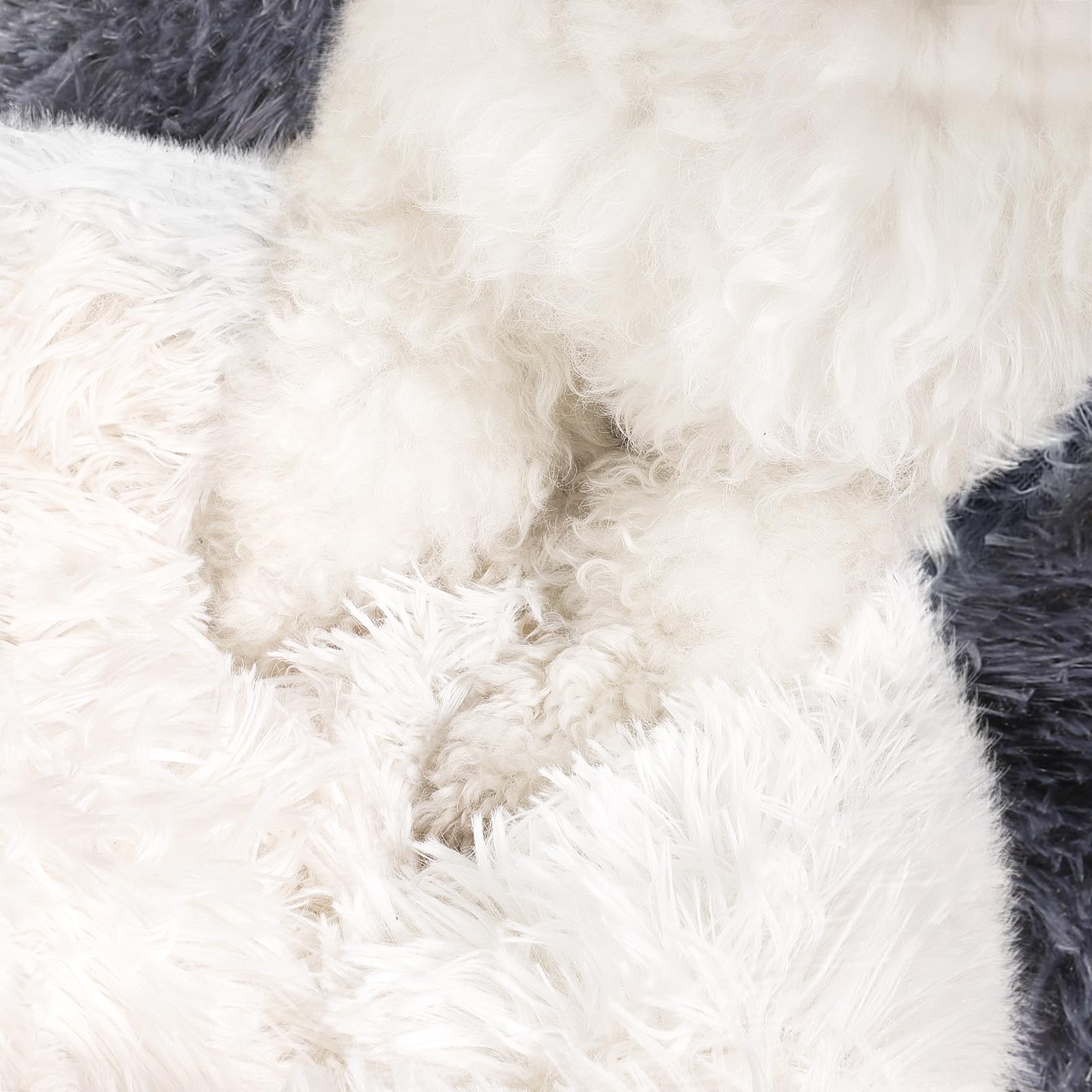 NOYAL Round Hooded Donut Bed size range closeup showcases five options for small to medium pets.