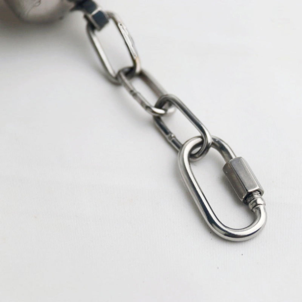 INLDY bird toy easy installation wall or cage hanging with top hook.