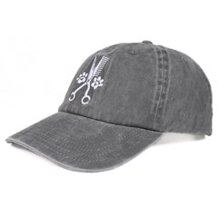 INNObeta dog groomer cap grey close-up of embroidered logo and durable stitching