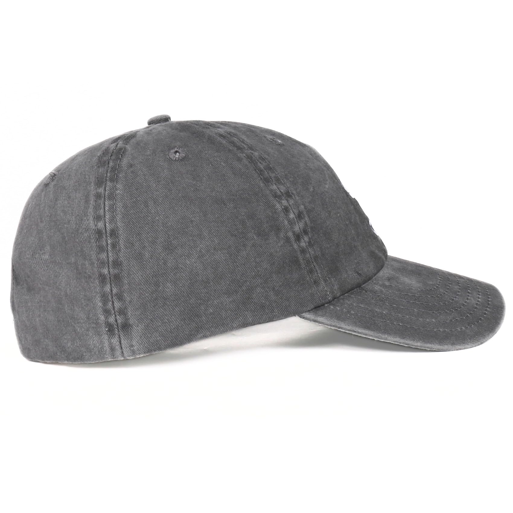INNObeta dog groomer cap grey on workbench kept hair and debris away during grooming