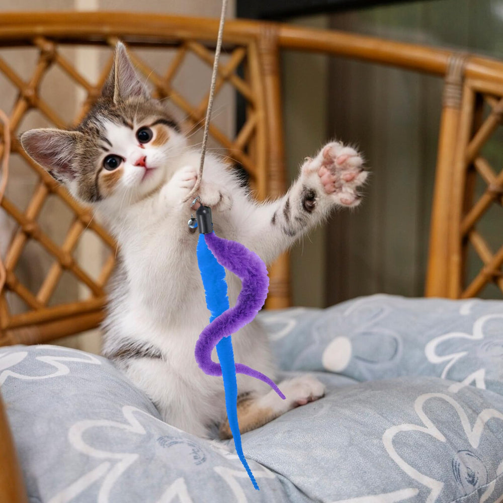 InnoHHustle cat worm white toy offers soft plush for cozy batting
