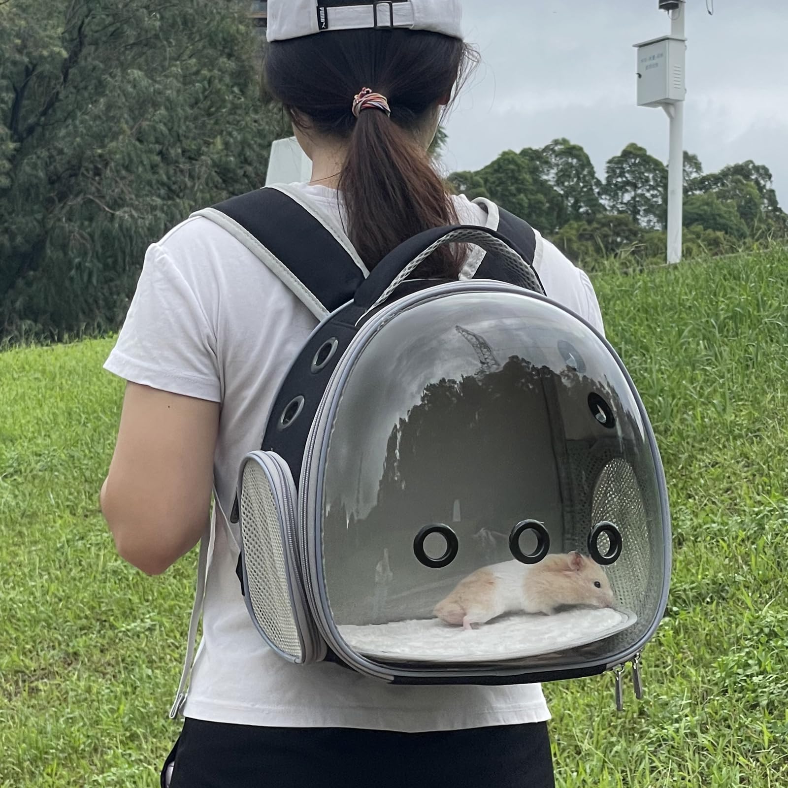 ioview lightweight design makes daily trips easy to carry.