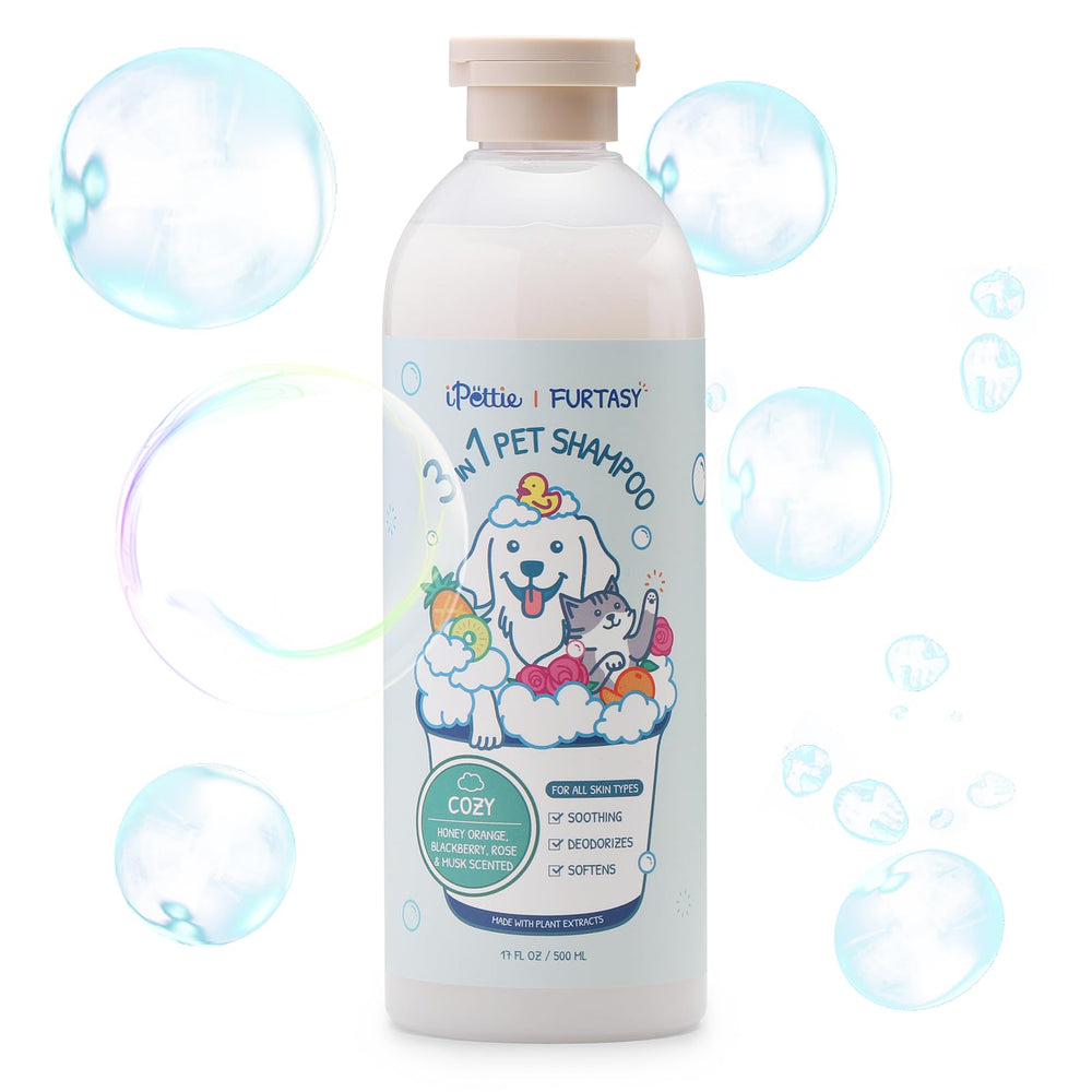 iPettie Furtasy bottle-front with aloe-rich cleansing for dogs
