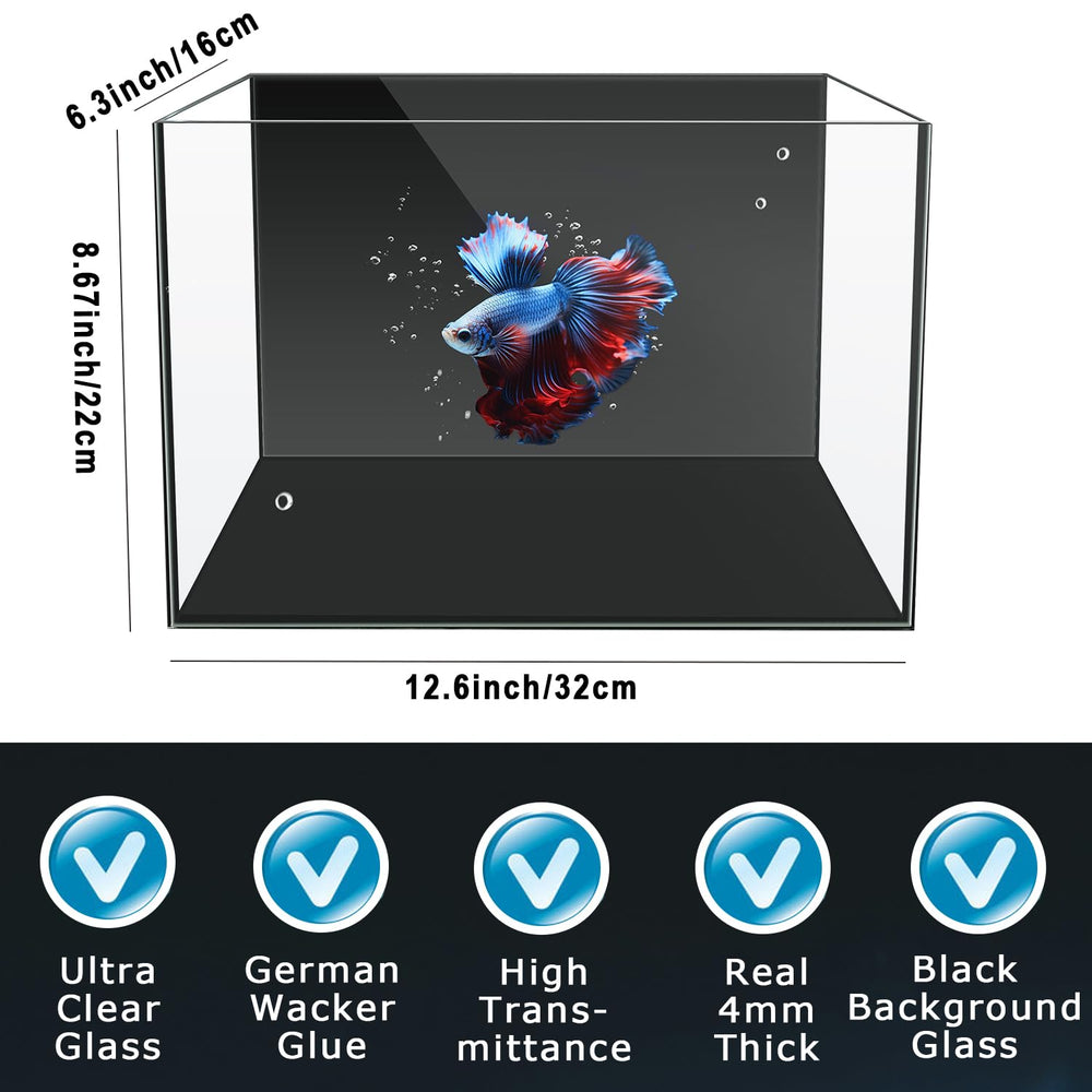 iPriro separator plate for Betta enables safe two-fish arrangements.
