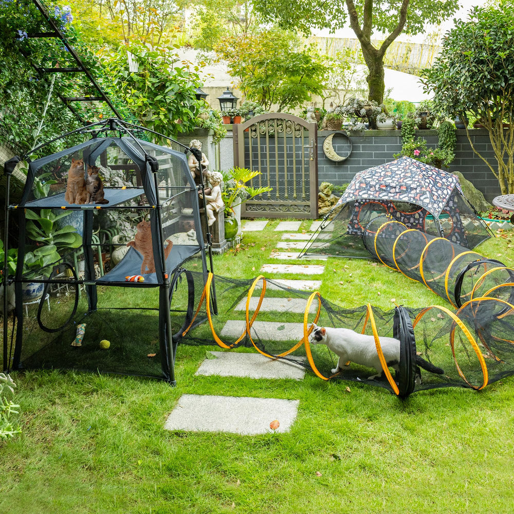 ITENT cat play tunnel folded for compact portability and easy storage.