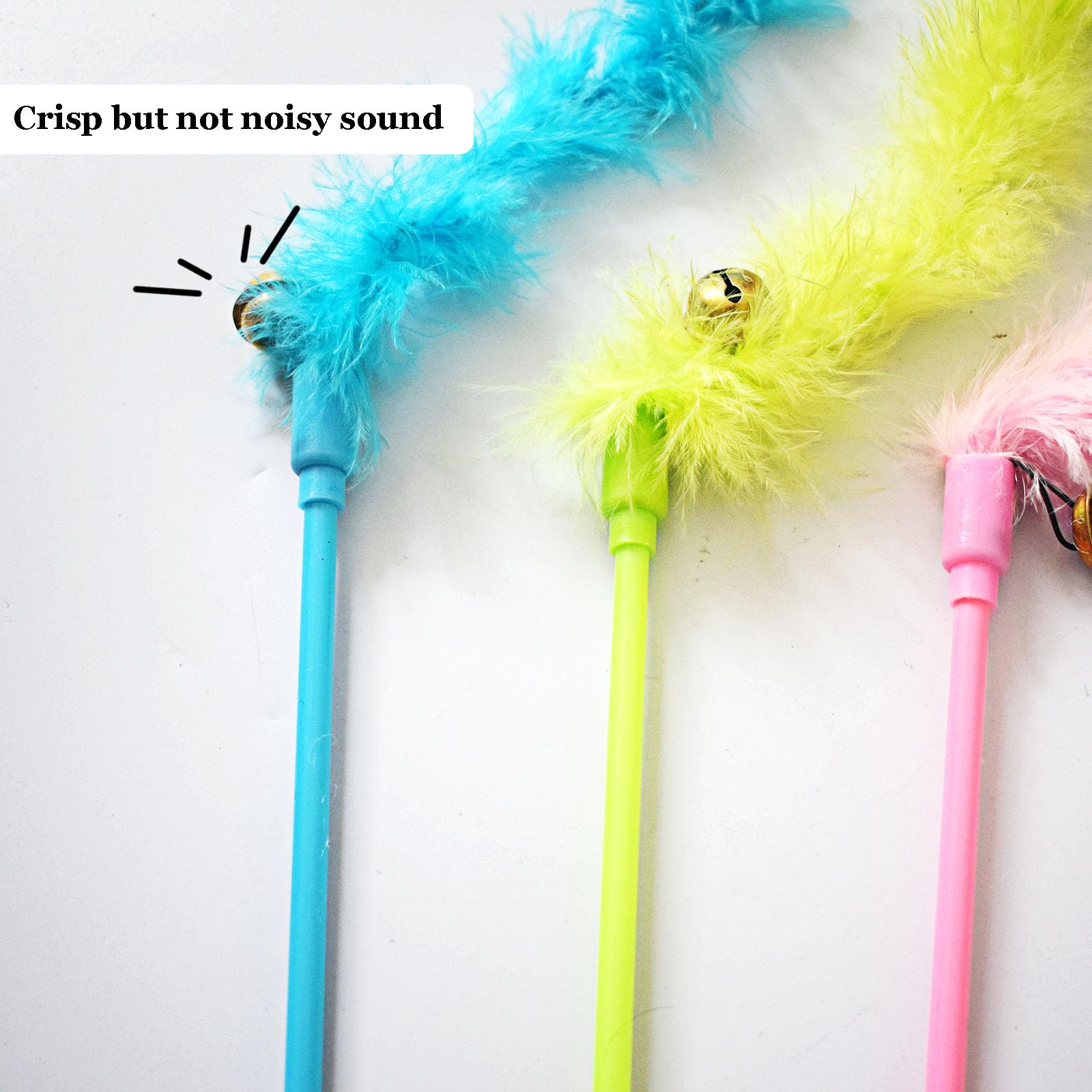 IUHKBH Cat Wand Toys feather closeup highlighting colorful visuals and engagement.