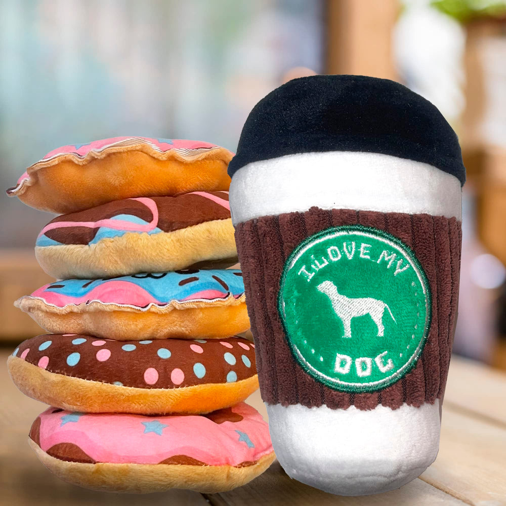 Jalousie donuts toy set 3 provides plush action for light-to-moderate chewers.