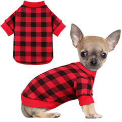 Jamktepat dog fleece sweater buffalo plaid front view delivers warm winter style.