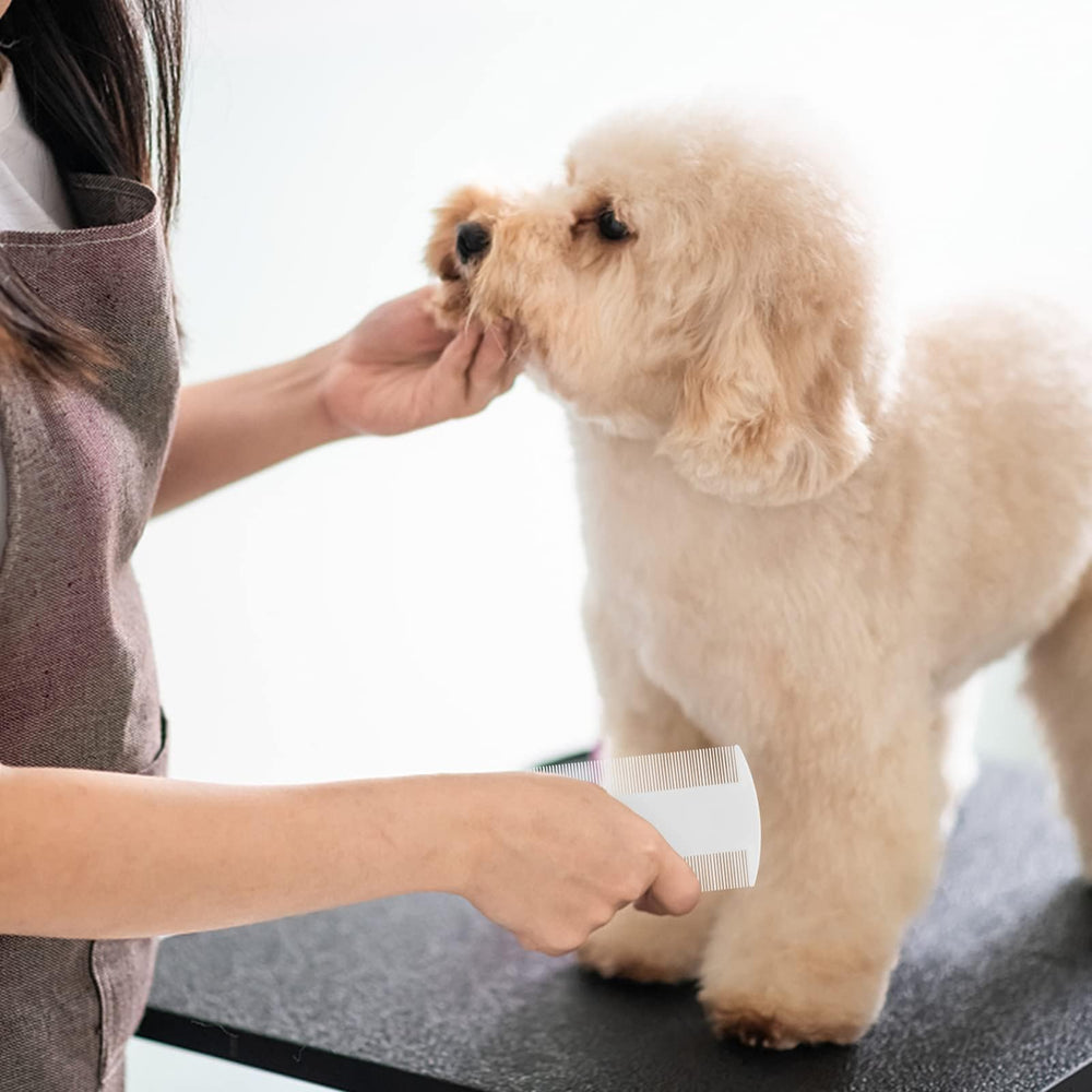 Jegtew gentle rounded-teeth reduce skin irritation during brushing.