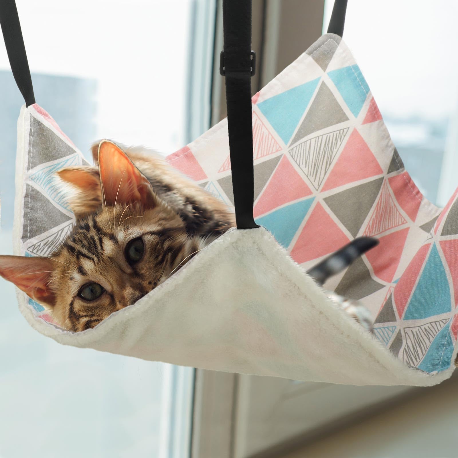 Jetec cat hanging hammock double-sided design offers seasonal comfort and easy cleaning.