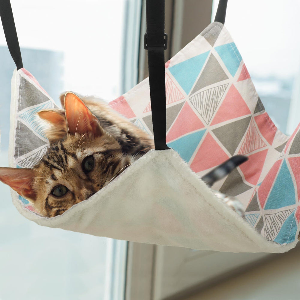 Jetec cat hanging hammock double-sided design offers seasonal comfort and easy cleaning.