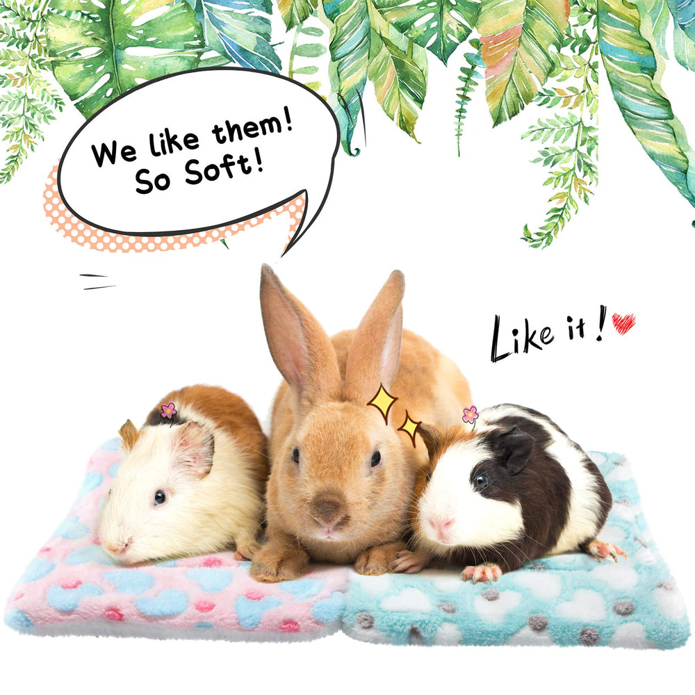 Jetec Guinea Pig Bed Mat washable material edition emphasizes easy care.