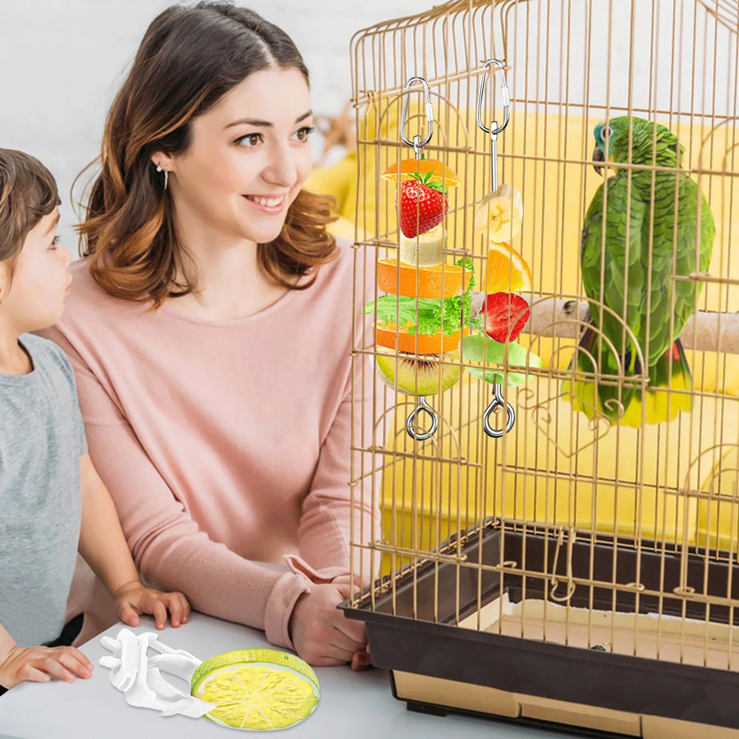 JIURUN foraging toy encourages play and exploration while delivering healthy snacks.
