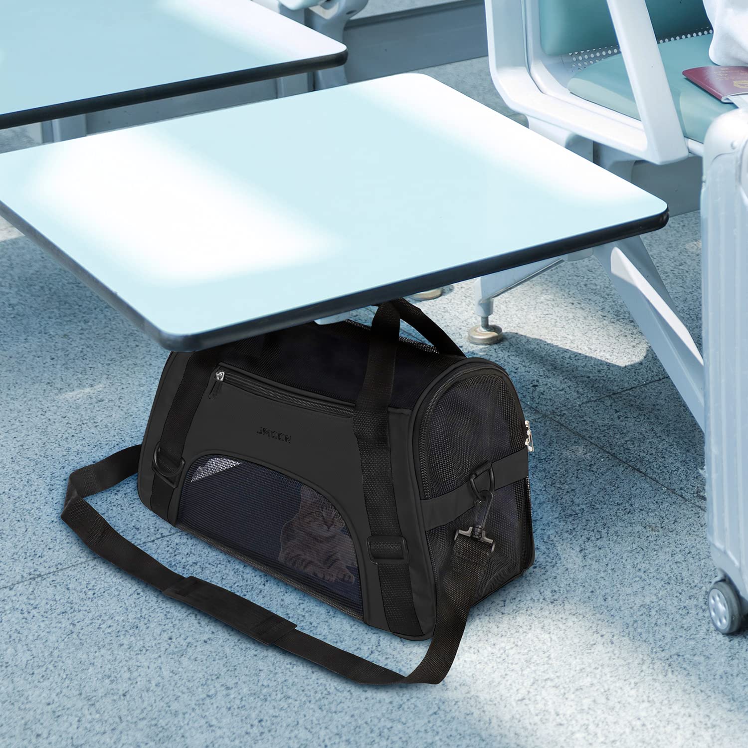 JMOON adjustable shoulder strap keeps hands free during travel