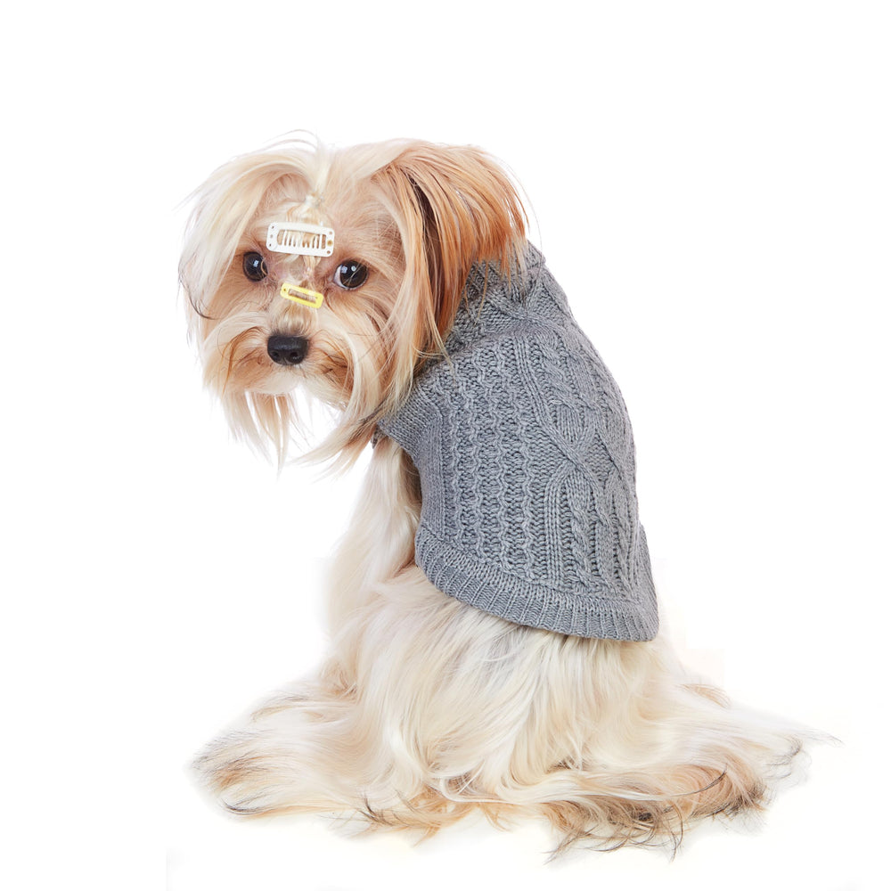 Jnancun Stretchy Cat Sweater six sizes helps fit kittens through larger cats.