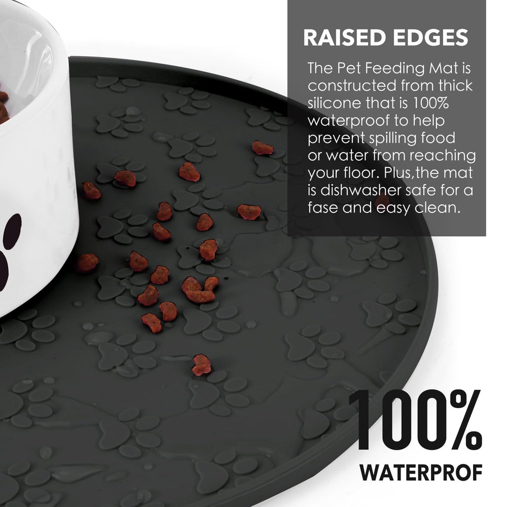 Joyinjojo pet food mat features non-slip texture to keep bowls steady.