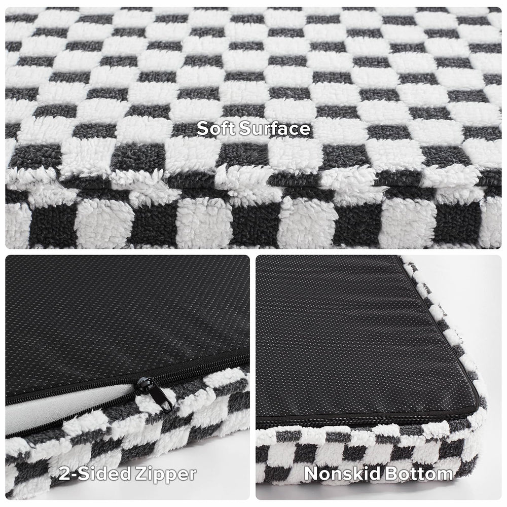 JOEJOY XL bed in car or crate as travel bed