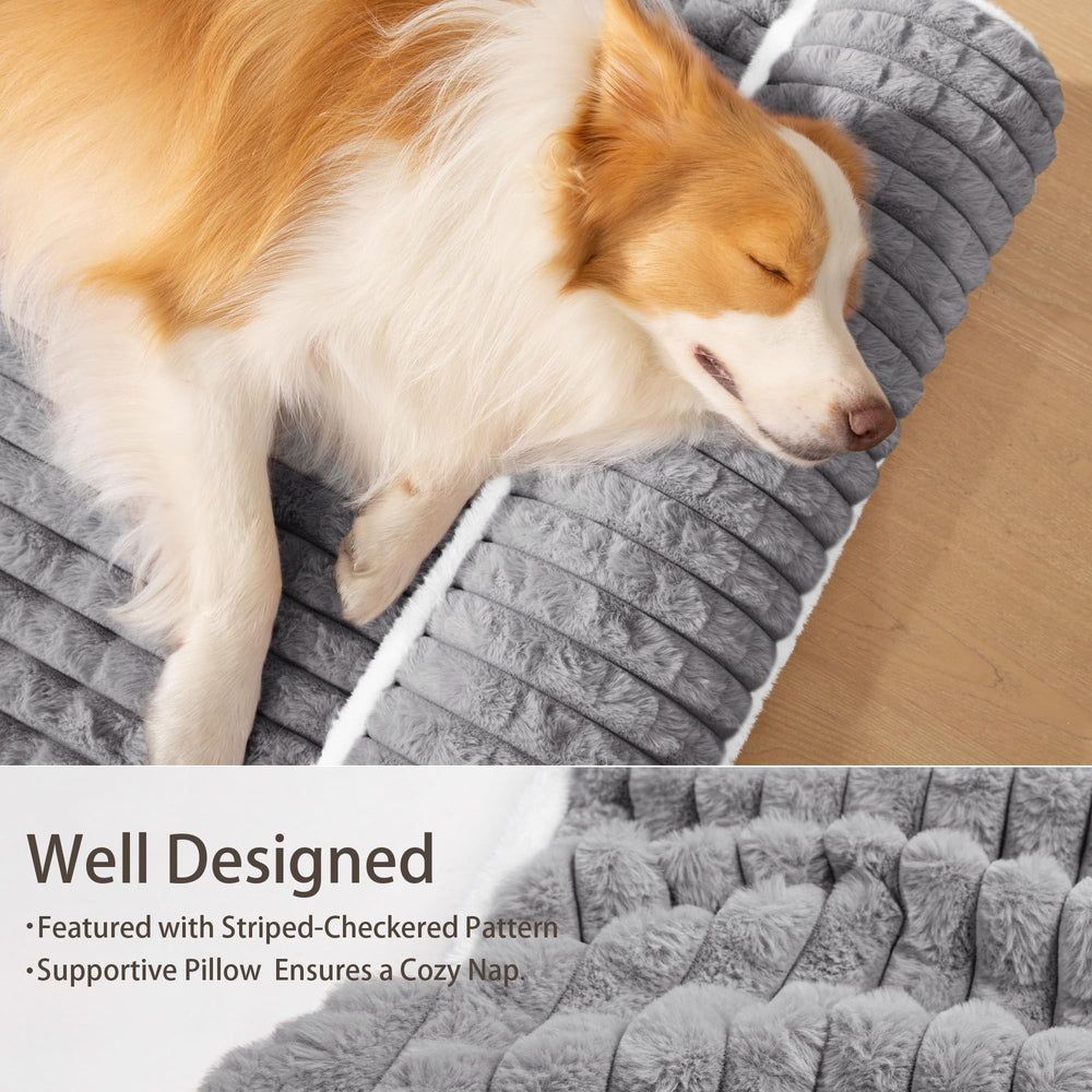 Jolifield waterproof TPU layer protects against spills while pets lounge