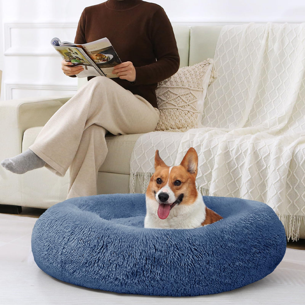 JOLLYVOGUE 20-inch donut bed suits small to medium dogs and cats.