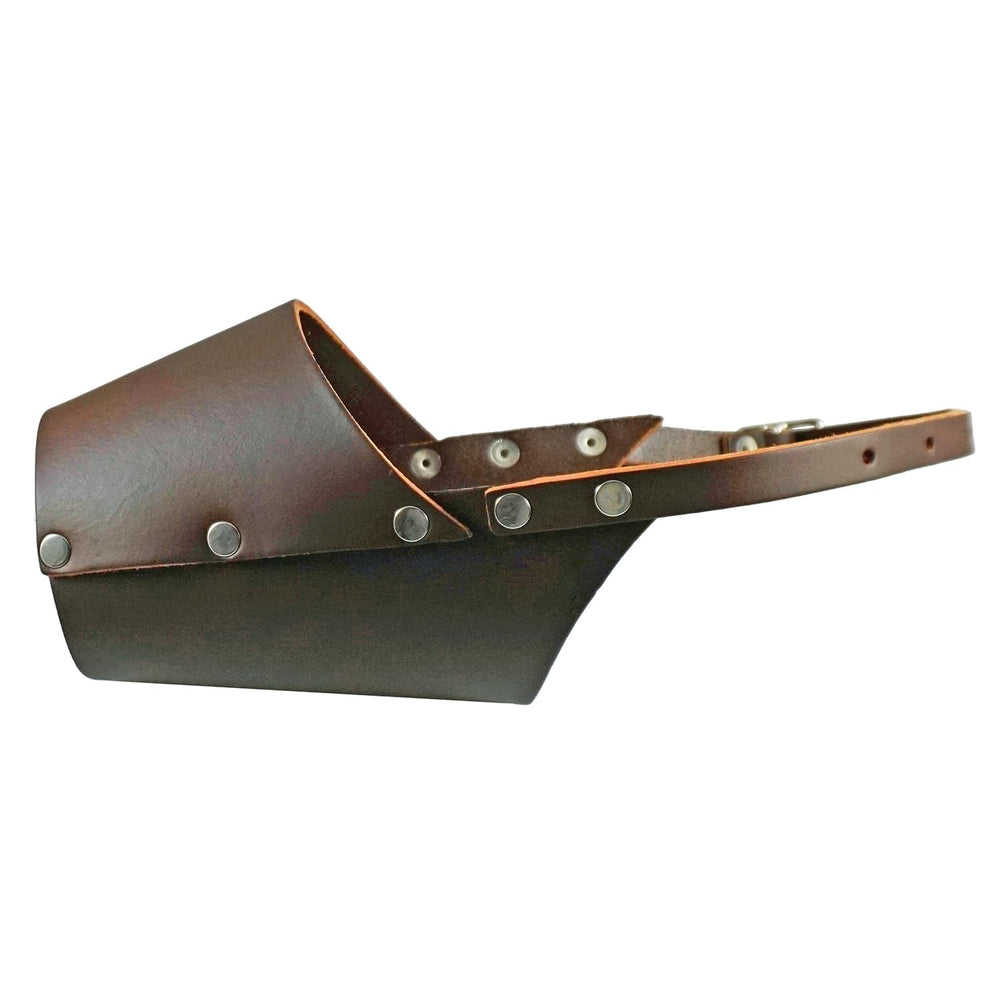 JorVet leather muzzle dog closeup showing full-grain leather for safe control on walks.