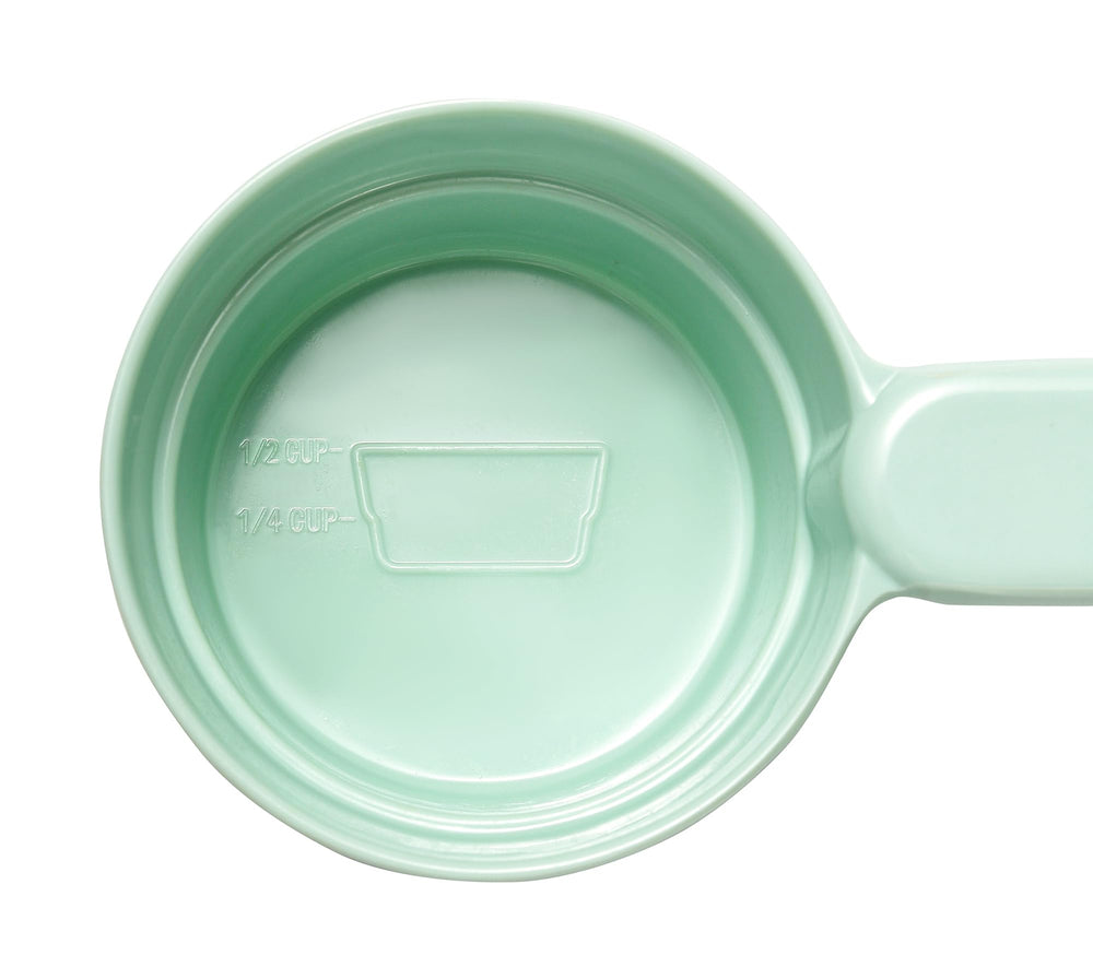 Joyinjojo dishwasher-safe scoop cleans quickly after meals