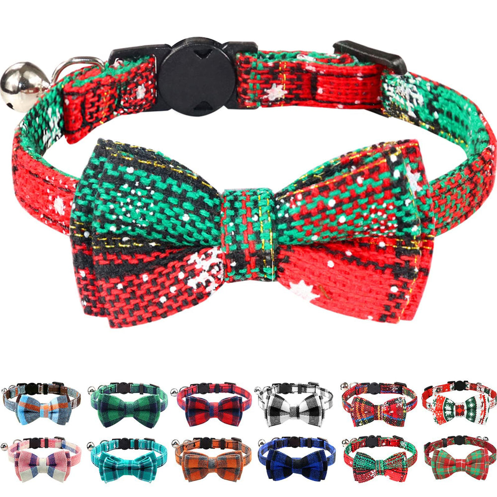Joytale Christmas green cat collar with bells for festive safety and visibility.
