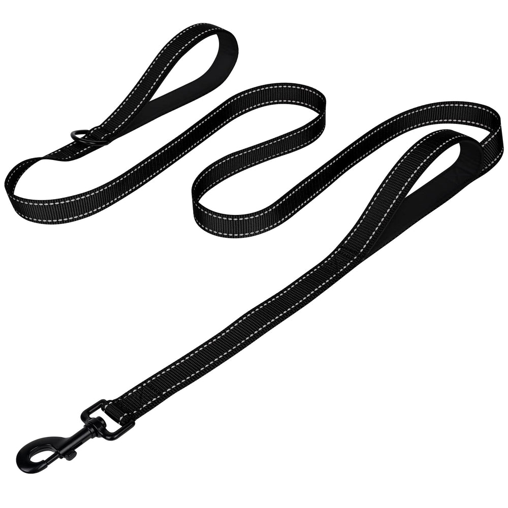Joytale dog leash heavy duty double handle closeup demonstrates secure control during walks
