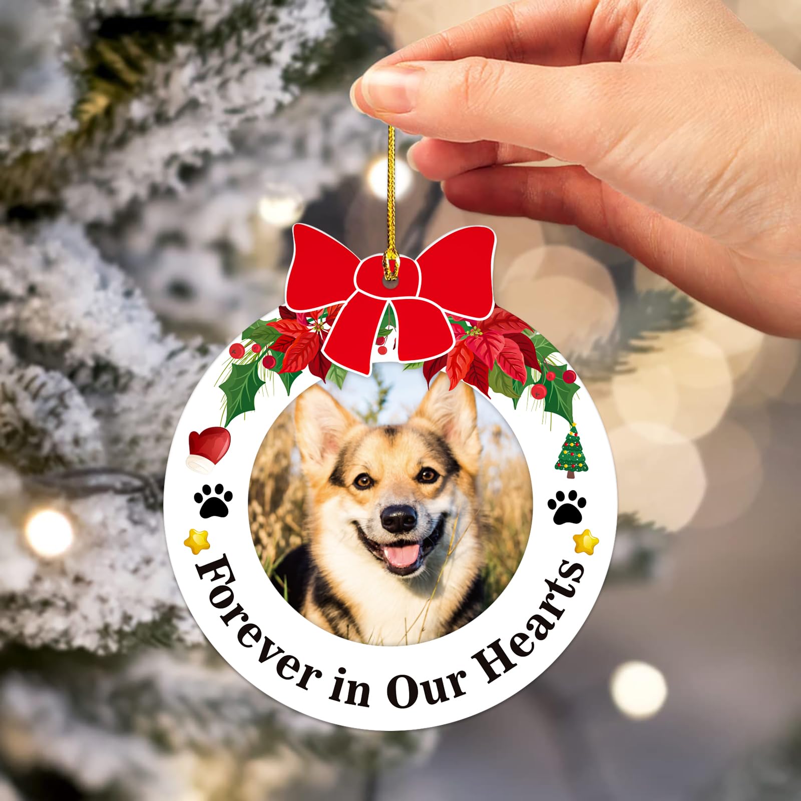 JUESMOS acrylic material keeps the memorial ornament durable and ready for holiday memories.