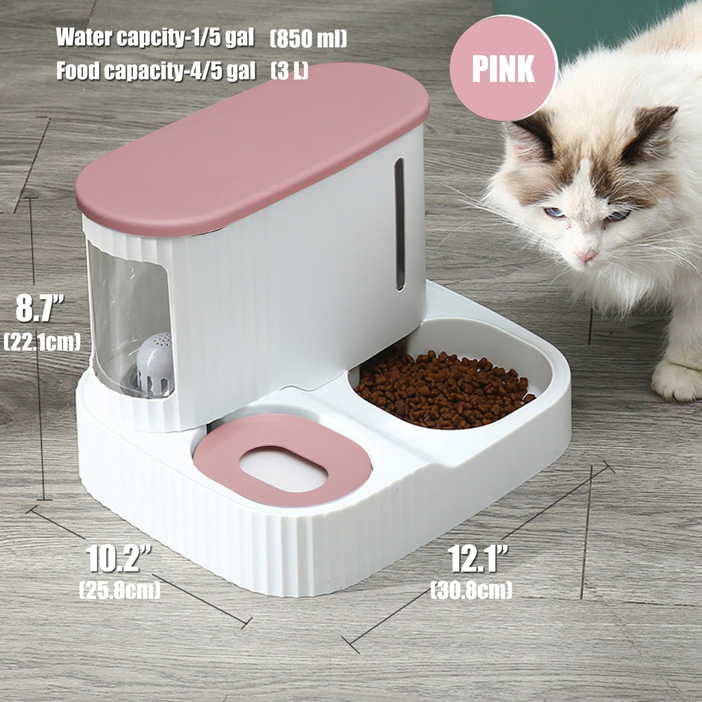 Junbec-Pet gravity feeder for cats and small dogs in action