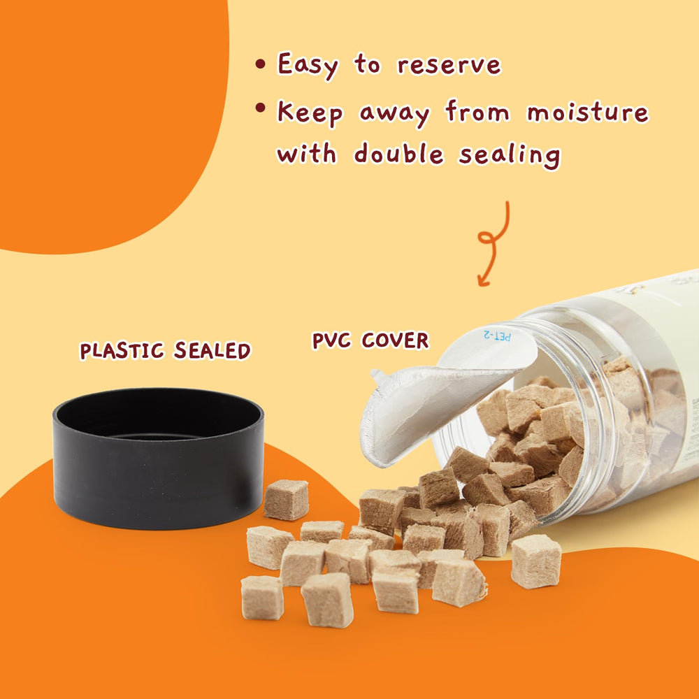 Jungle Calling freeze-dried duck cubes image as a low-fat protein option for pets