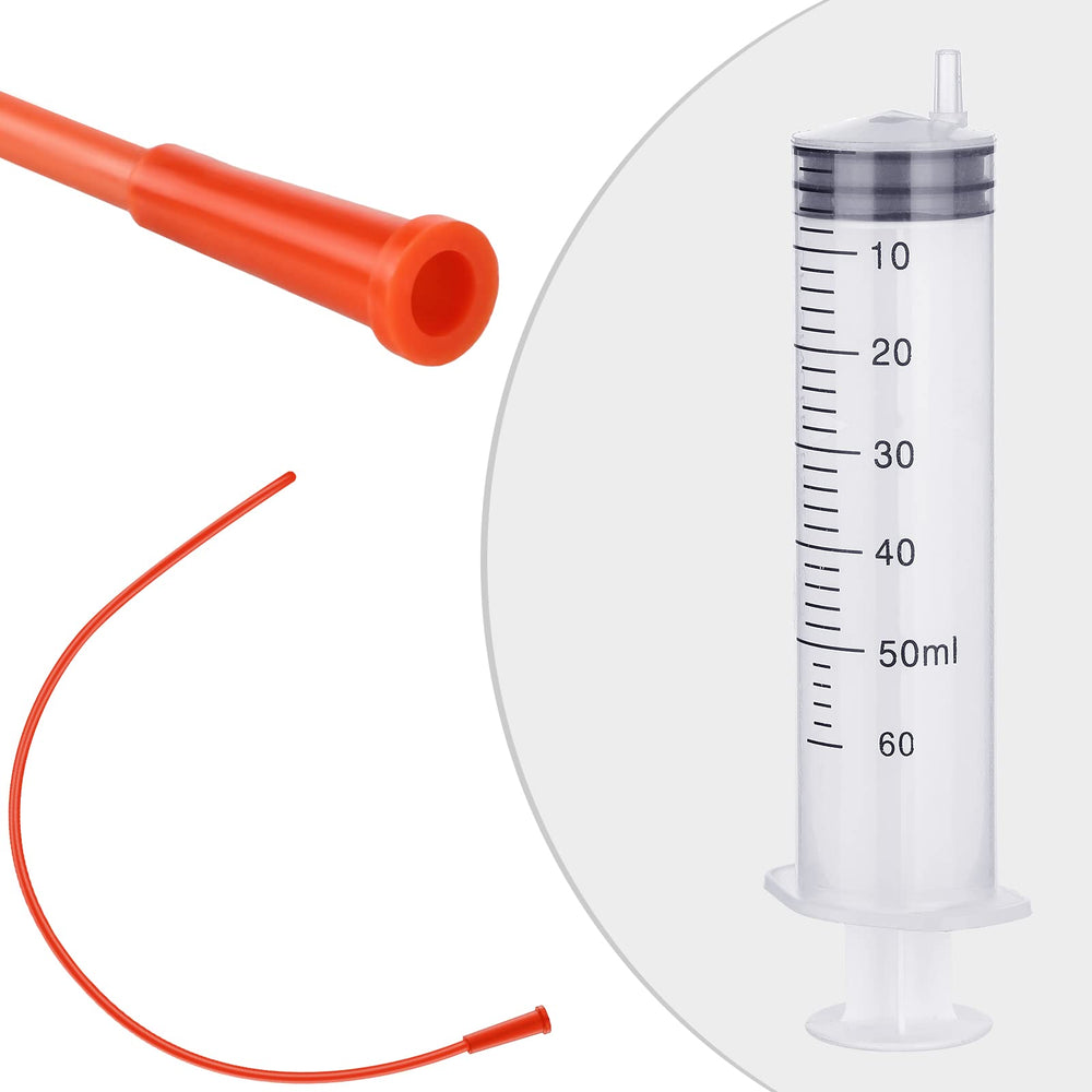 Jutom clear kitten syringe 5 ml enables controlled small-volume feeds
