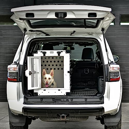 K9 Kennel Boss heavy-duty crate white side view with knurled bolts for rigidity